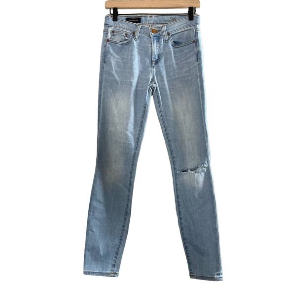 J Crew Toothpick Light Wash Distressed Skinny Jeans - Size 26 - Mid Rise Stretch - Picture 2 of 9